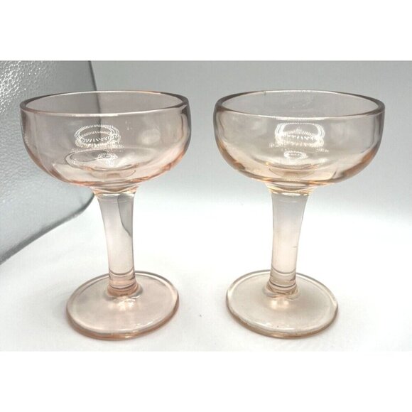 Set Of 2 Vintage Perfectly Pink “Blush” Champagne Coupe Depression Glasses - Picture 1 of 6